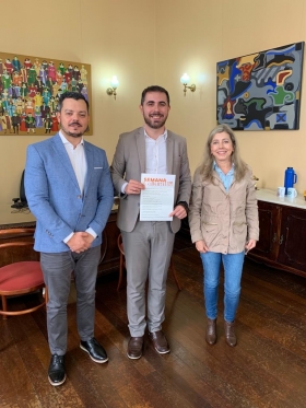 Conselho de Administração realiza entrega de convite da  Semana Cultural 2023